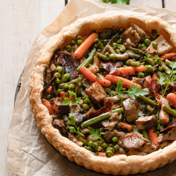 Mushroom tart with parsley